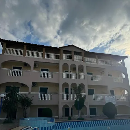 Apartment Sandy Maria 702